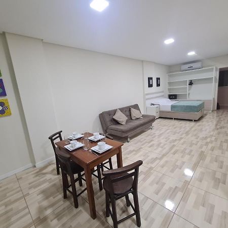 Studio No Centro De Florianopolis Appartement Buitenkant foto
